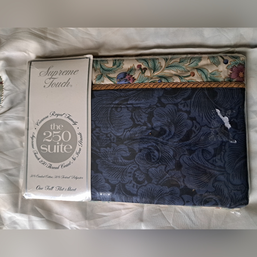 VTG Cannon Royal Supreme Touch 250 Suite Full Flat Sheet Fancy Floral Sealed